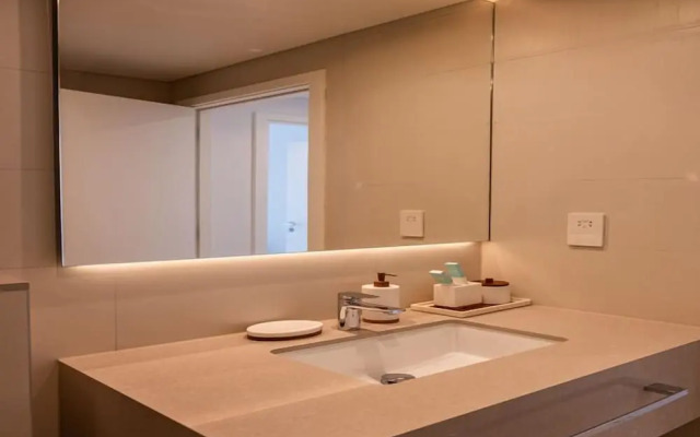 Luxurious 1BR Oasis Panoramic Views