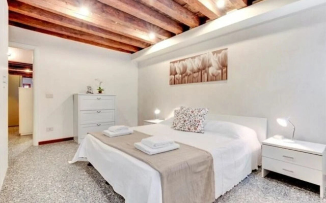 Guggenheim Collection Venice Apartment