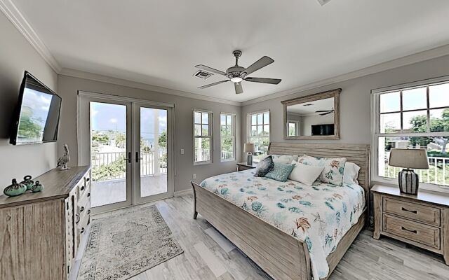 77tingln 4 Bedroom Home