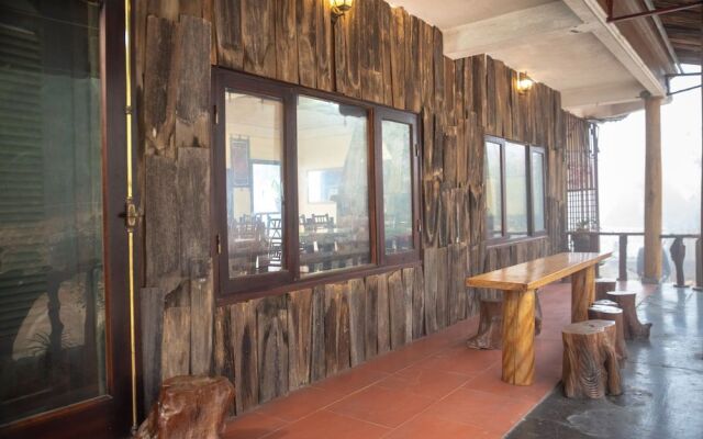 Pinocchio Tavan Homestay