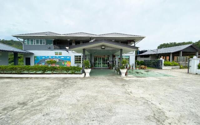 OYO 90230 Dh Residence