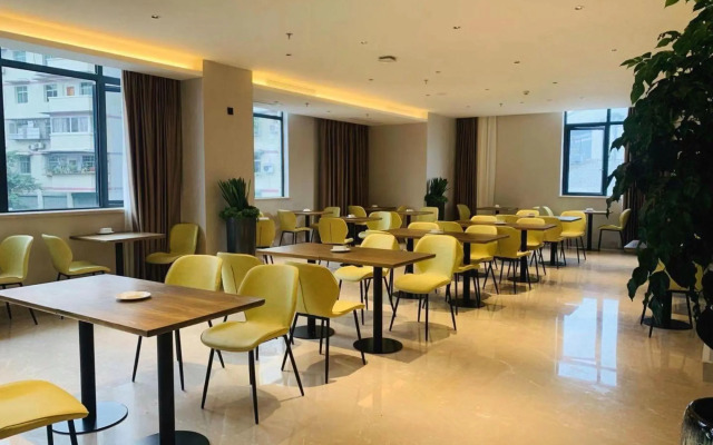 Huangdu Hotel