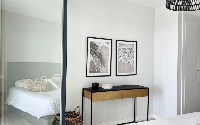 Via Celere 2333 Luxury Sea View Apartment