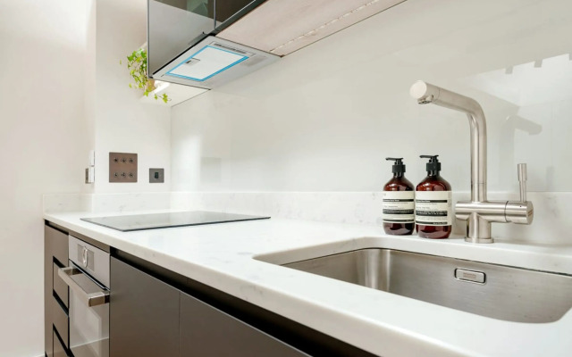 Notting Hill Gate Residence VI