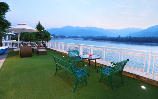 GANGA KINARE- A Riverside Boutique Resort, Rishikesh