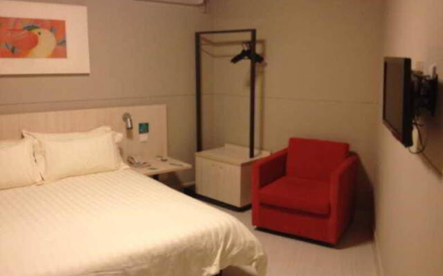 JinJiang Inn (Pujiang Jiangbin East Road)