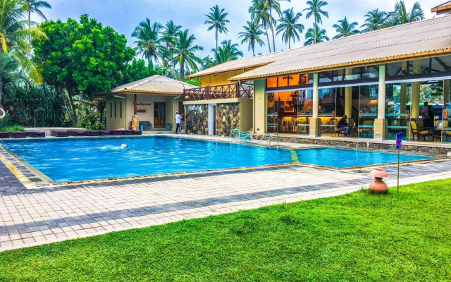 The Youth Hostel - It's a Youth Fame