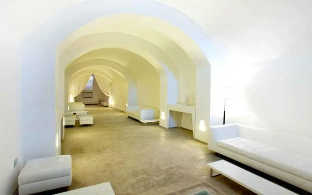 VILLA CAPOZZA 18&2, Emma Villas