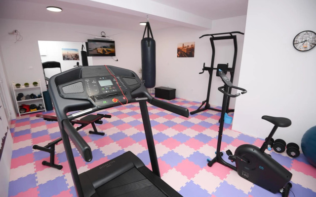 Apartments Lidija - see view with private hot tub and split level apartment with garden