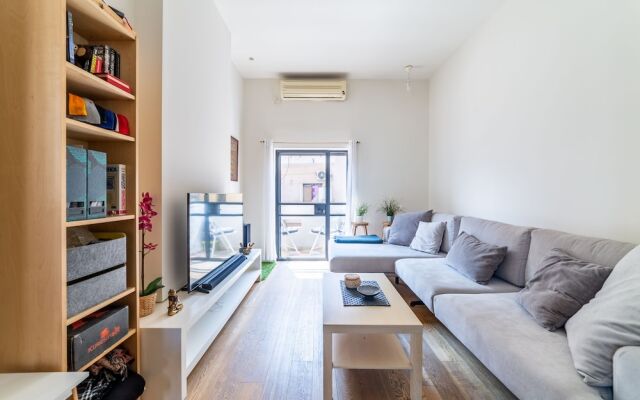 Urban Luxe Apartment - Downtown Tel Aviv