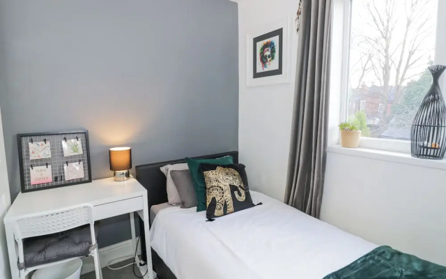 Bearwood Boutique Stay