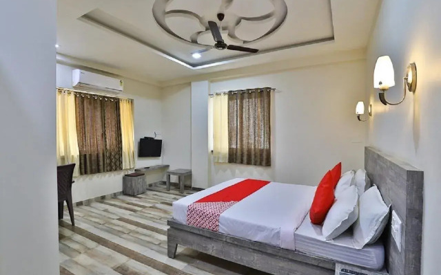 Oyo 35503 Hotel Rowton