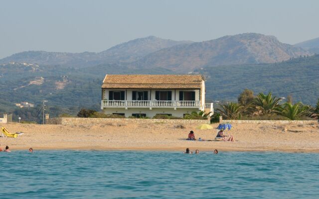 Elli Beach Apartments and Studios
