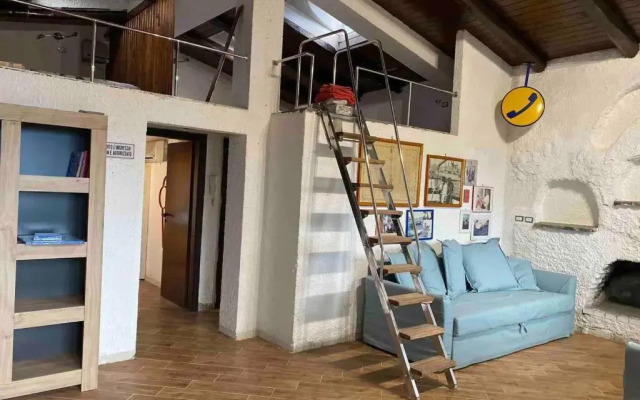 Villetta con piscina 10 posti letto Scario