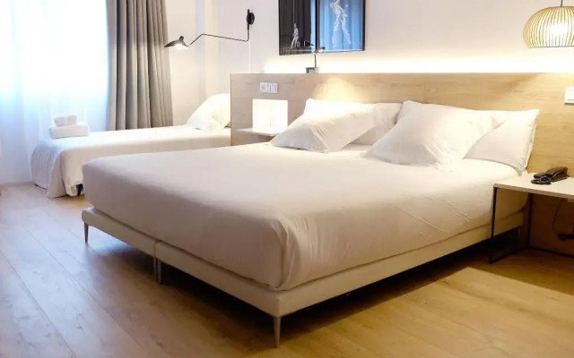 Hotel Bide Bide