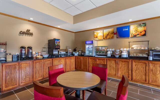 Comfort Inn & Suites Carbondale University Area