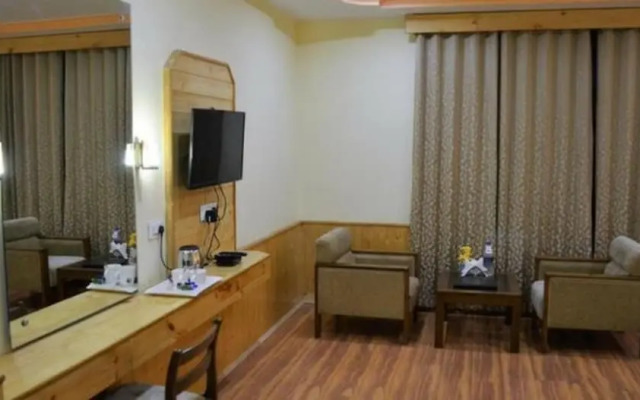 Gezellig Inn - Vardhan Hills