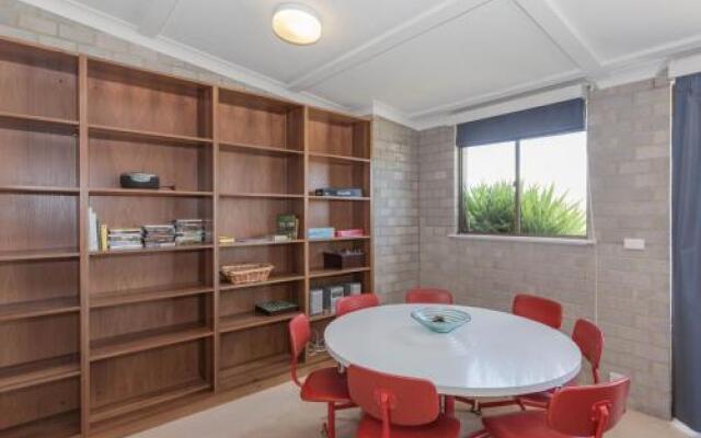 Tanderra 17/28 Park Road