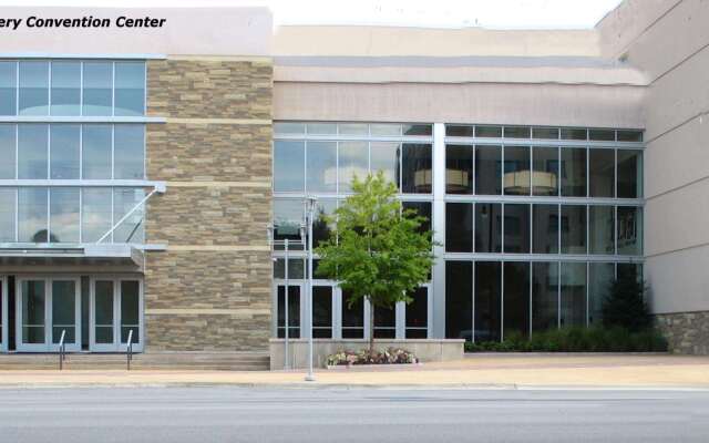 Embassy Suites by Hilton Montgomery Hotel & Conference Ctr