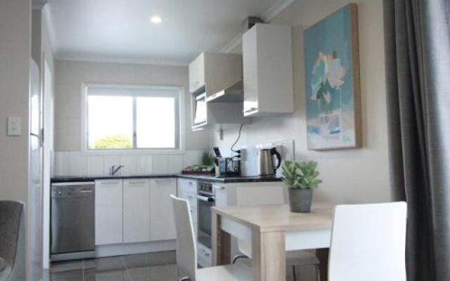 Rose Apartments Unit 1 Central Rotorua-Accommodation&Spa