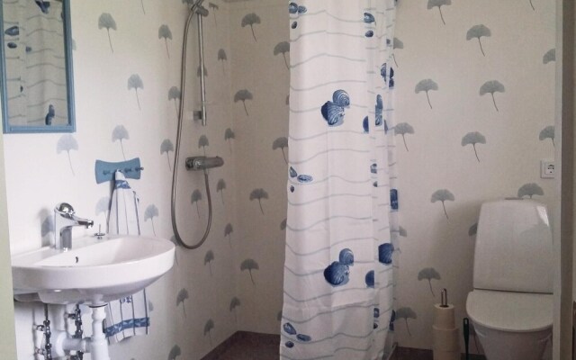 Awesome Home in Brålanda With 1 Bedrooms