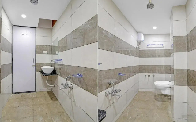Hotel Royal Mansion, Gandhinagar