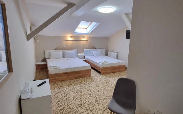 Villa Central
