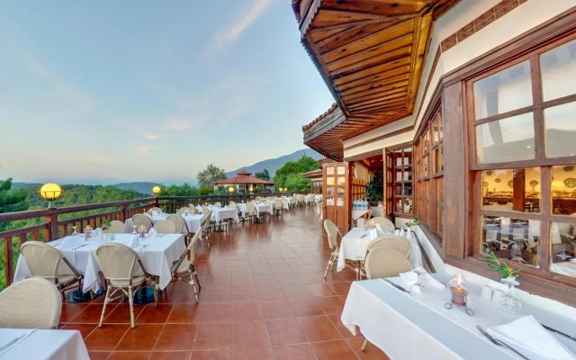 Montana Pine Resort - All Inclusive