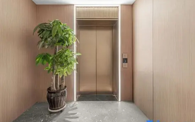 Lanzhou Sanyuanli Hotel (Dongfang Red Square Jingning South Road Branch)