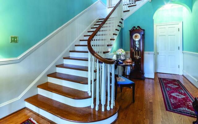 Hillcrest Mansion Inn