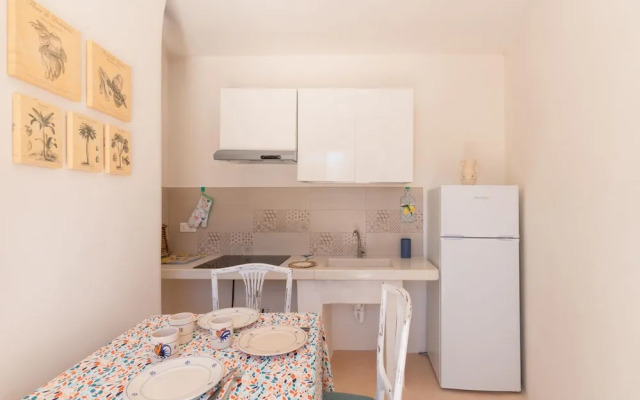 Trullo Calamo tra Mare e Citt