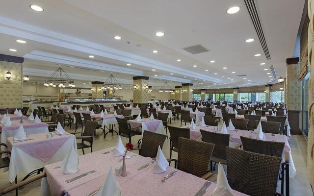 Alba Royal Hotel - Ultra All Inclusive - Adults Only 16+