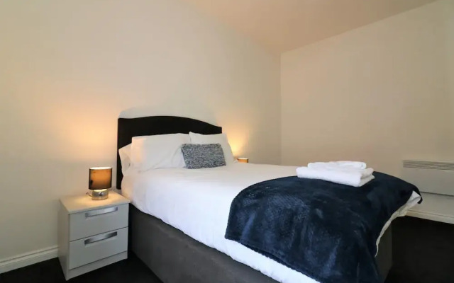 No 9 Bonnet Apartments - 3 Bed