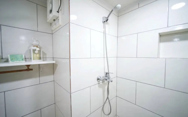 Central 1BR APT - 1 Minute Walking From Rumba