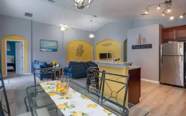 Spacious 4 bed 3 Bath Pool Home