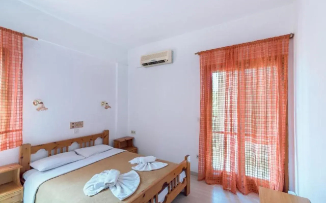 Eva Marina Hotel
