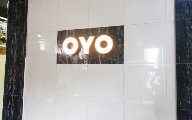 OYO 990 Stadion Residence Syariah
