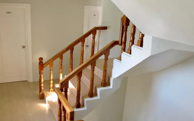 Romblon Fun Divers & Inn