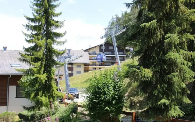 Mystical Apartment With Mountain Views