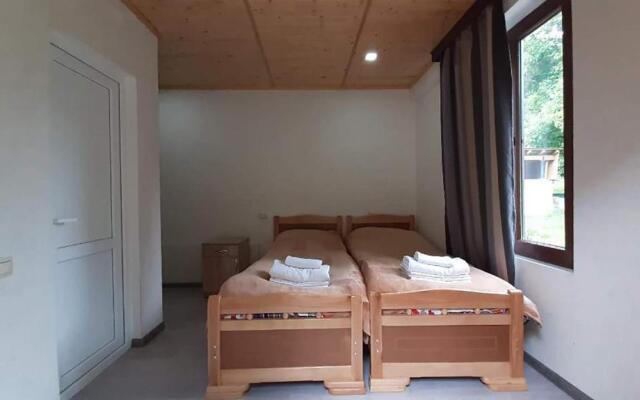 Guest House Eka