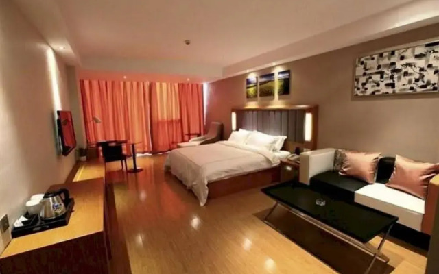 Warmly Hotel