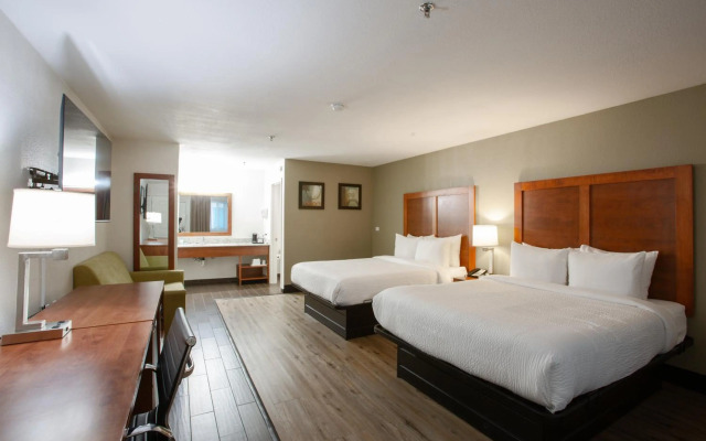 The Hotel Serene Glendale Peoria, Surestay Collection by BW