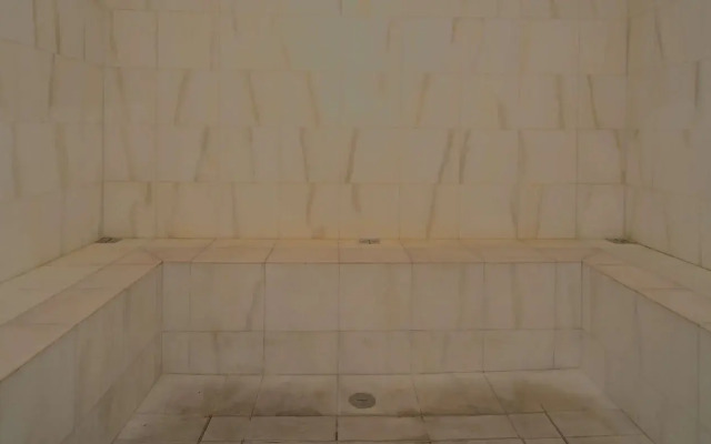 VIP Executive Entrecampos Hotel & Conference