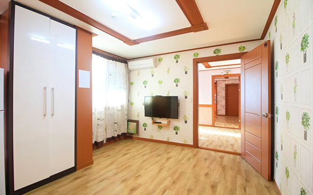 Cheongdo Four Seasons Pension