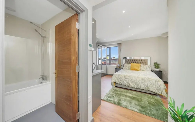 Aparthotel in East London