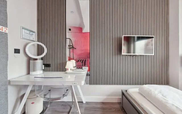 The Room 44