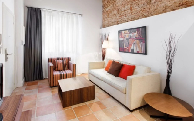 Dailyflats Sagrada Familia