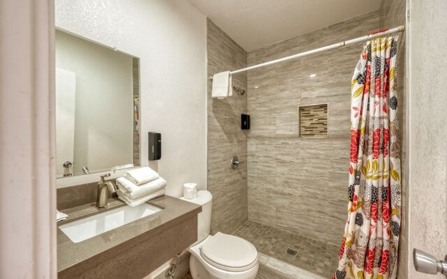 ERTH INN by AGA – Mojave