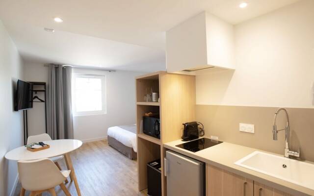 Logis les Cepages-Restaurant le Raisin