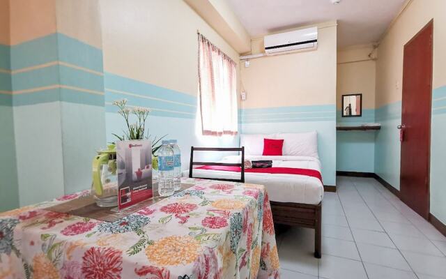 Reddoorz Near Davao Doctors Hospital